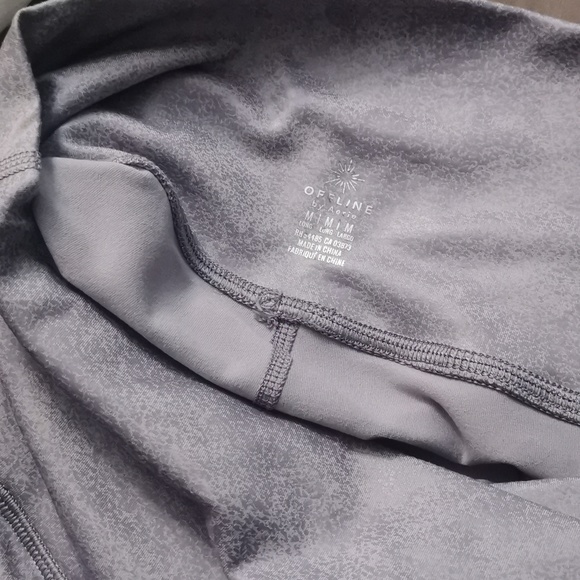 Offline by Aerie Hugger Crossover High waisted crackle Legging pants - Picture 4 of 4